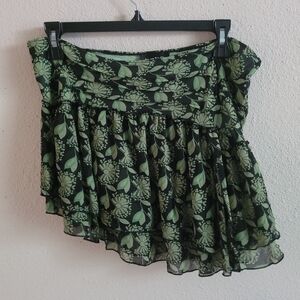 bebe Vintage Sz Small Black and Green Floral Mini Skirt